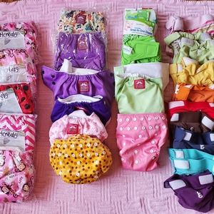 Cloth diaper set +goodies for free